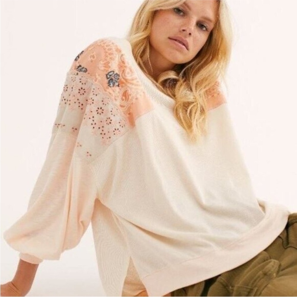 We The Free Feelin It Patch Long Sleeve Eyelet Shirt M